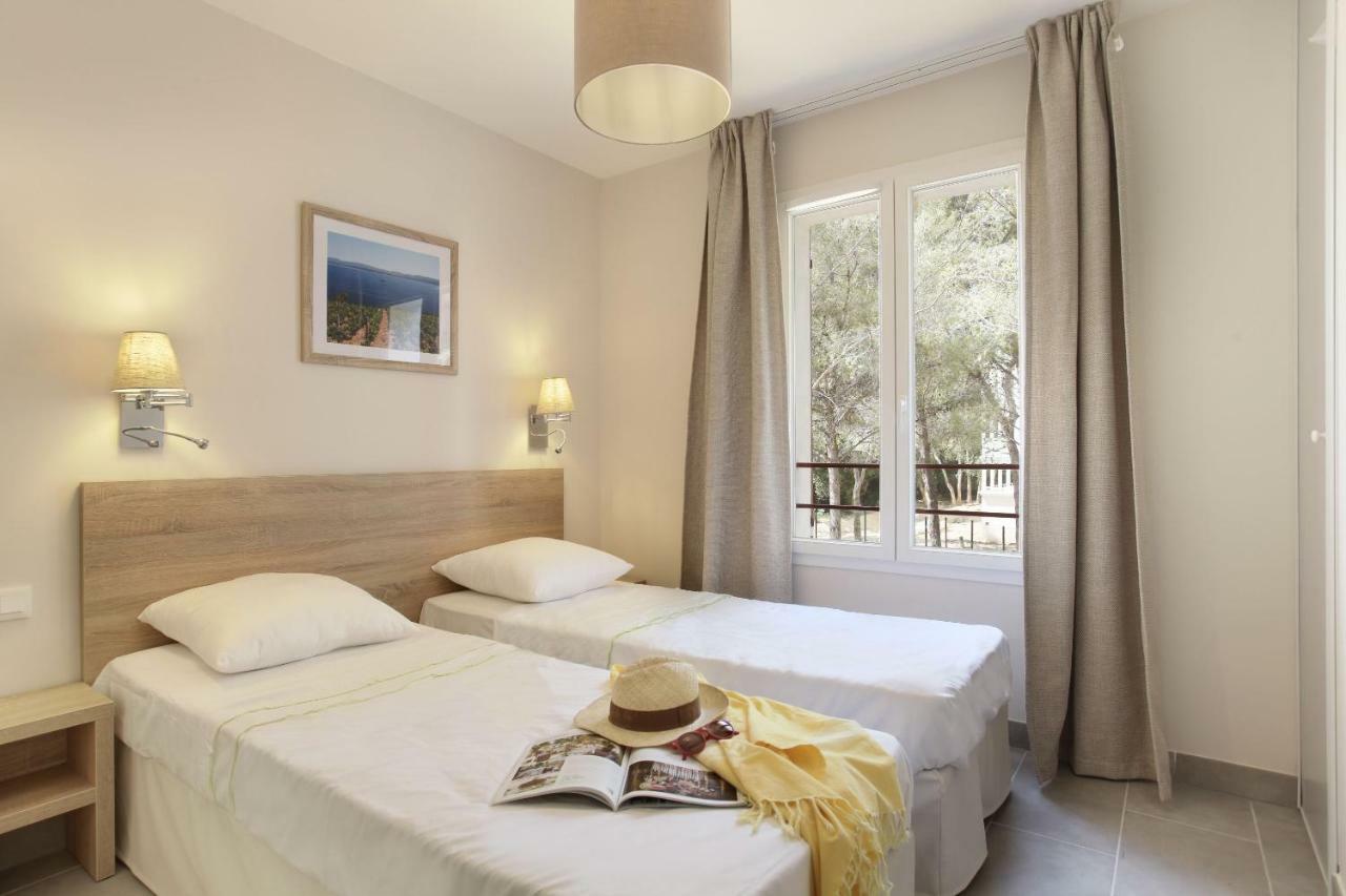 Residence Prestige Odalys Les Canissons Cavalaire-sur-Mer Luaran gambar