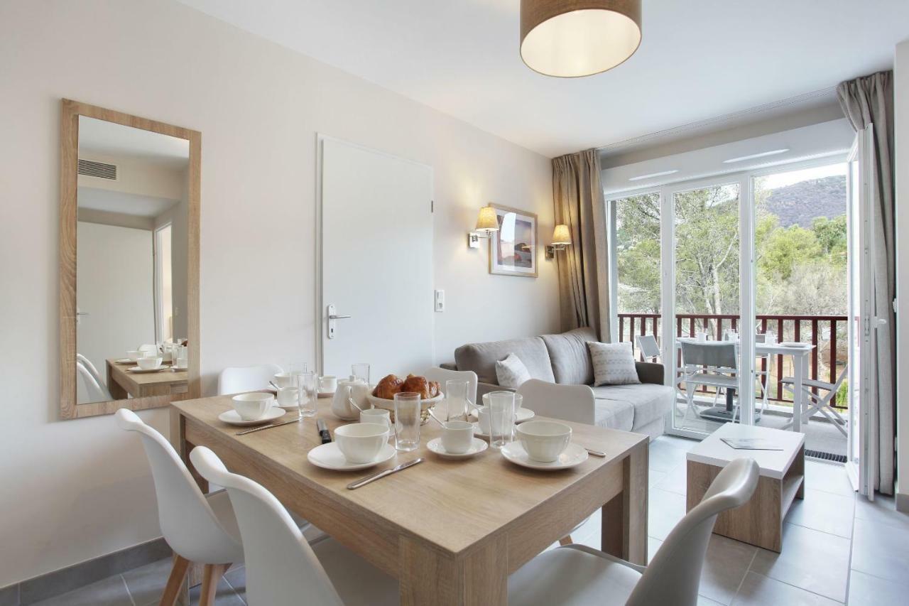 Residence Prestige Odalys Les Canissons Cavalaire-sur-Mer Luaran gambar